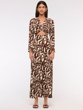 Women’s Abercrombie & Fitch Long Sleeve Twist Front Maxi Dress, Small Tall